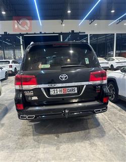 تويوتا لاندكروزر